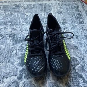 Men's PUMA Future 18.3 Soccer Cleats, size 7.5